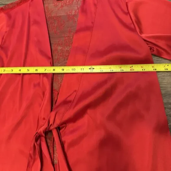 Victorias Secret Chantilly Robe Women XS/S Red Lace Back Satin Kimono Lingerie - Picture 6 of 12
